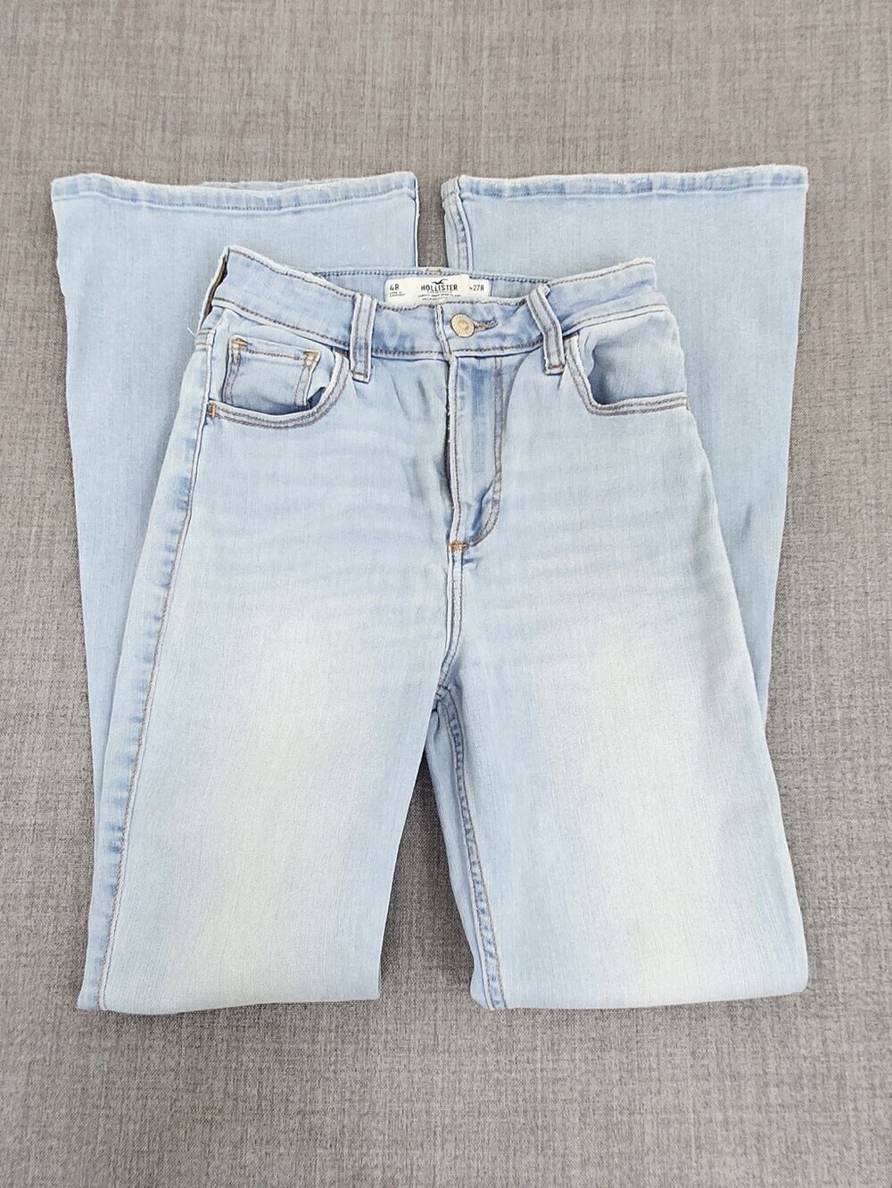 Hollister Curvy High-Rise Flare Soft Stretch Denim Jeans. W27R - Picture 2 of 12